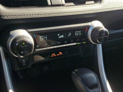 2025 Toyota RAV4 Hybrid XLE AWD (Natl)