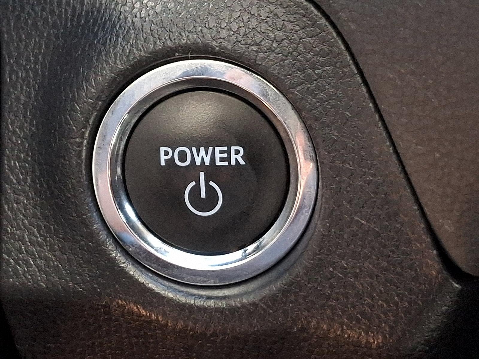 2025 Toyota RAV4 Hybrid XLE AWD (Natl)