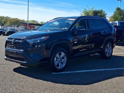 2025 Toyota RAV4 Hybrid XLE AWD (Natl)