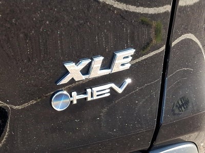 2025 Toyota RAV4 Hybrid XLE AWD (Natl)