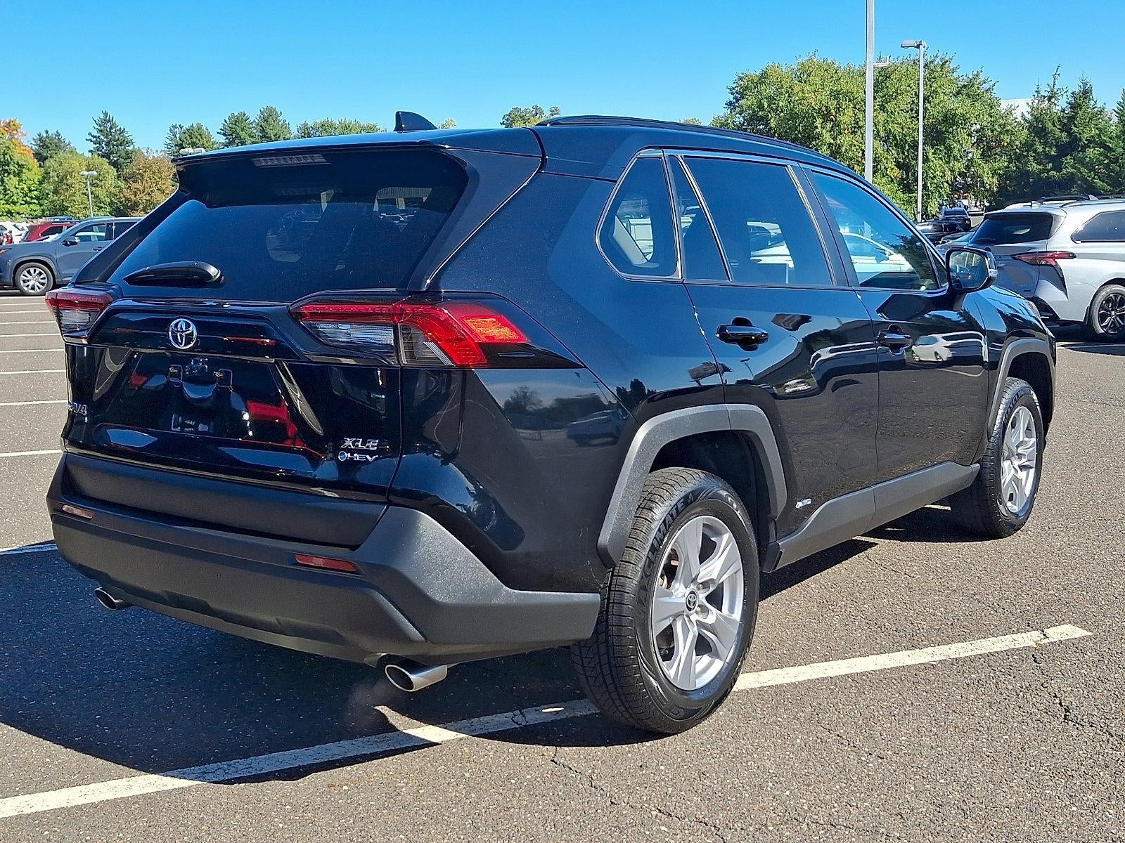 2025 Toyota RAV4 Hybrid XLE AWD (Natl)