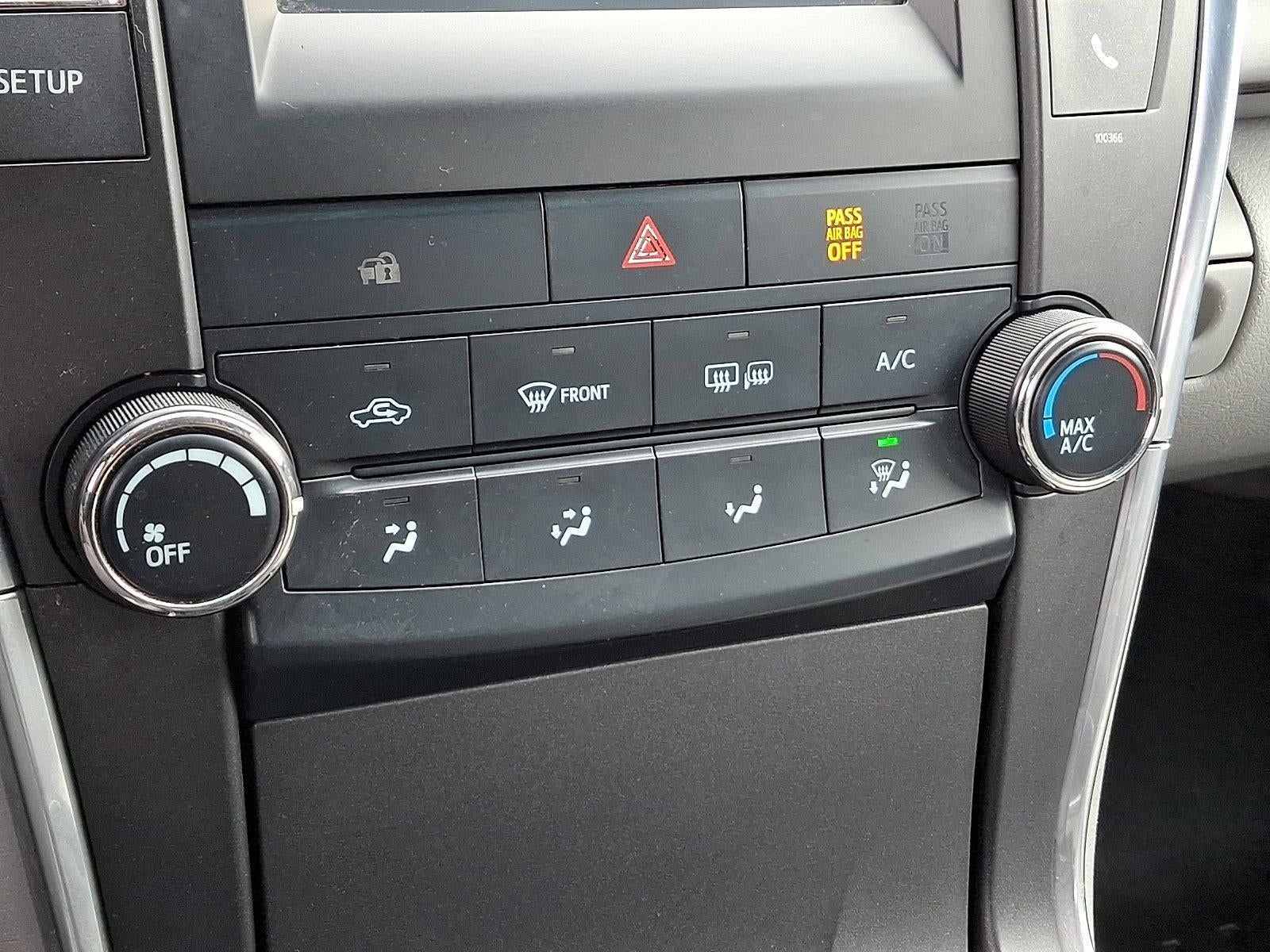 2015 Toyota Camry 4dr Sdn I4 Auto LE (Natl)