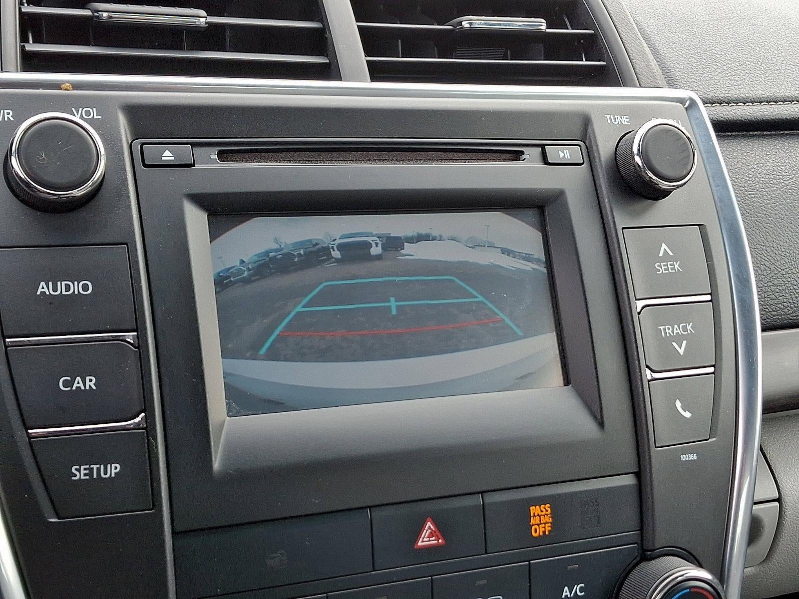 2015 Toyota Camry 4dr Sdn I4 Auto LE (Natl)