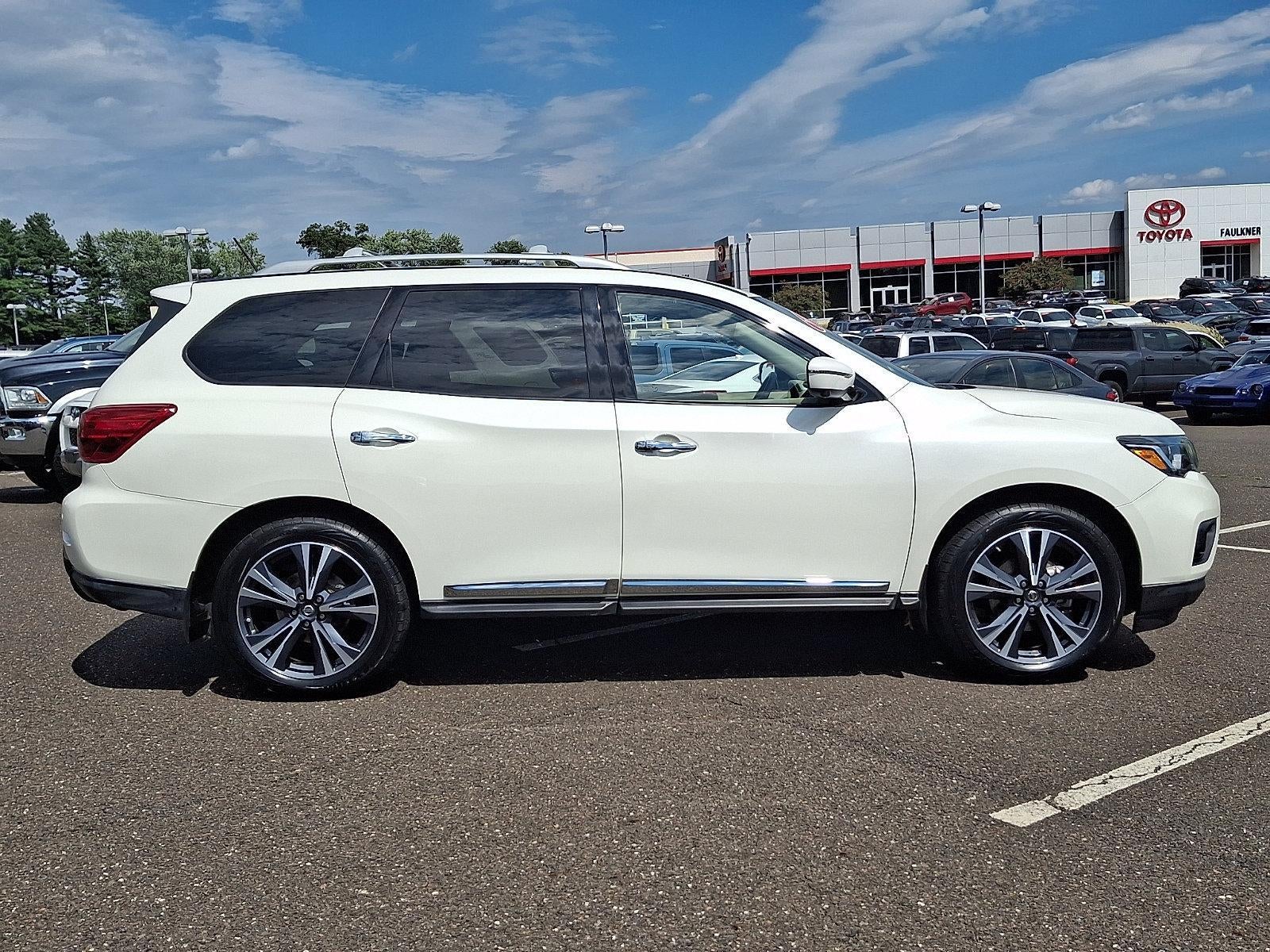 2018 Nissan Pathfinder FWD Platinum