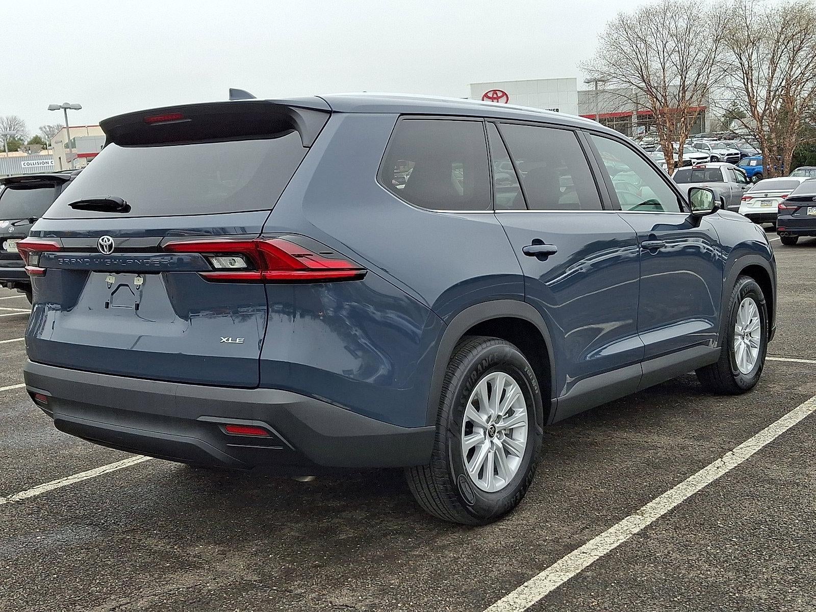 2025 Toyota Grand Highlander XLE FWD (Natl)