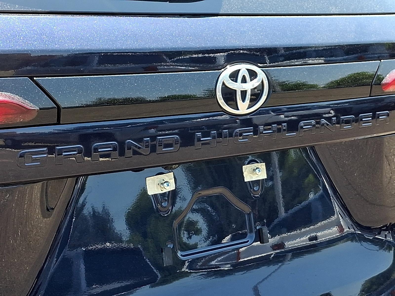 2025 Toyota Grand Highlander Limited AWD (Natl)