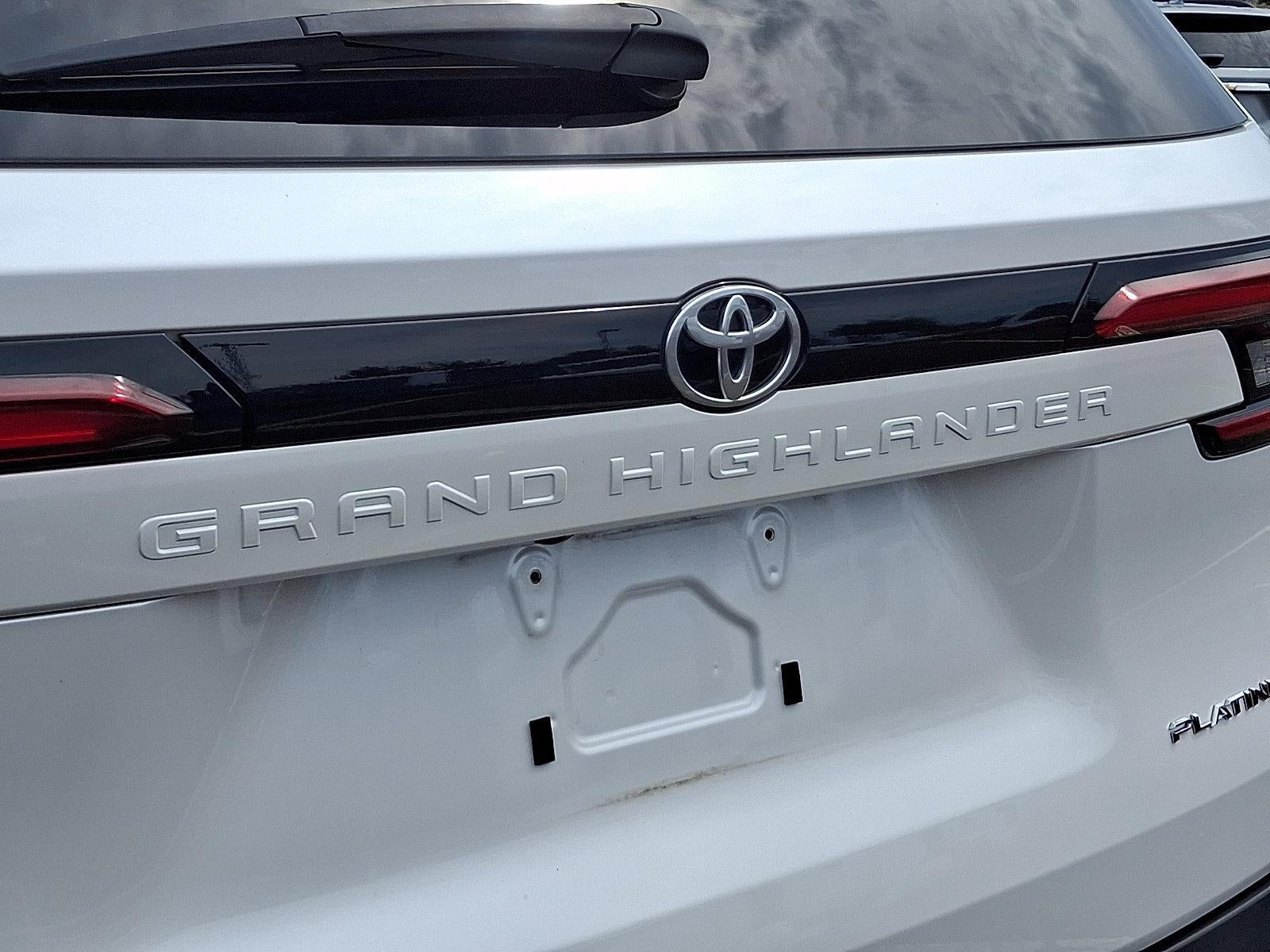 2025 Toyota Grand Highlander Platinum AWD (Natl)