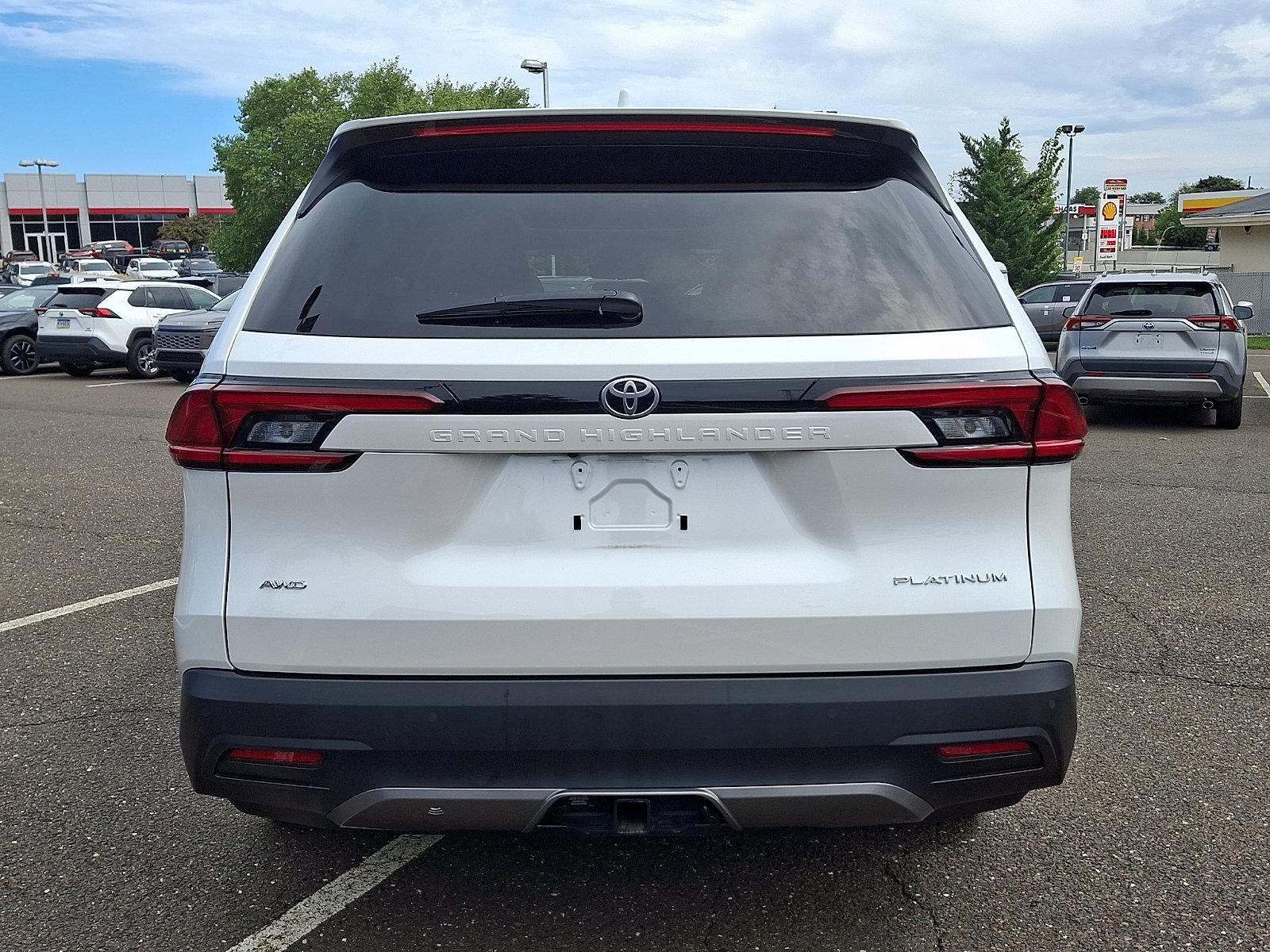 2025 Toyota Grand Highlander Platinum AWD (Natl)