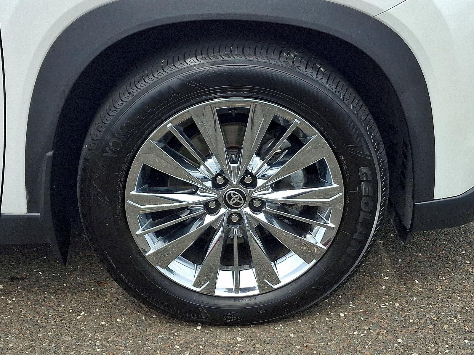 2025 Toyota Grand Highlander Platinum AWD (Natl)