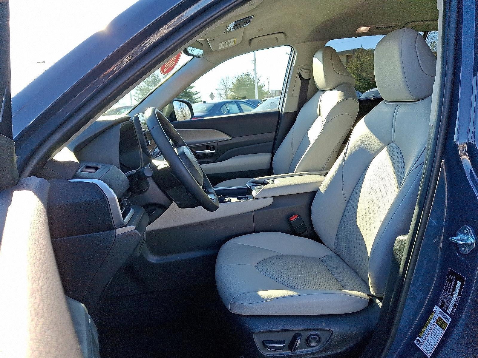 2025 Toyota Grand Highlander XLE AWD (Natl)