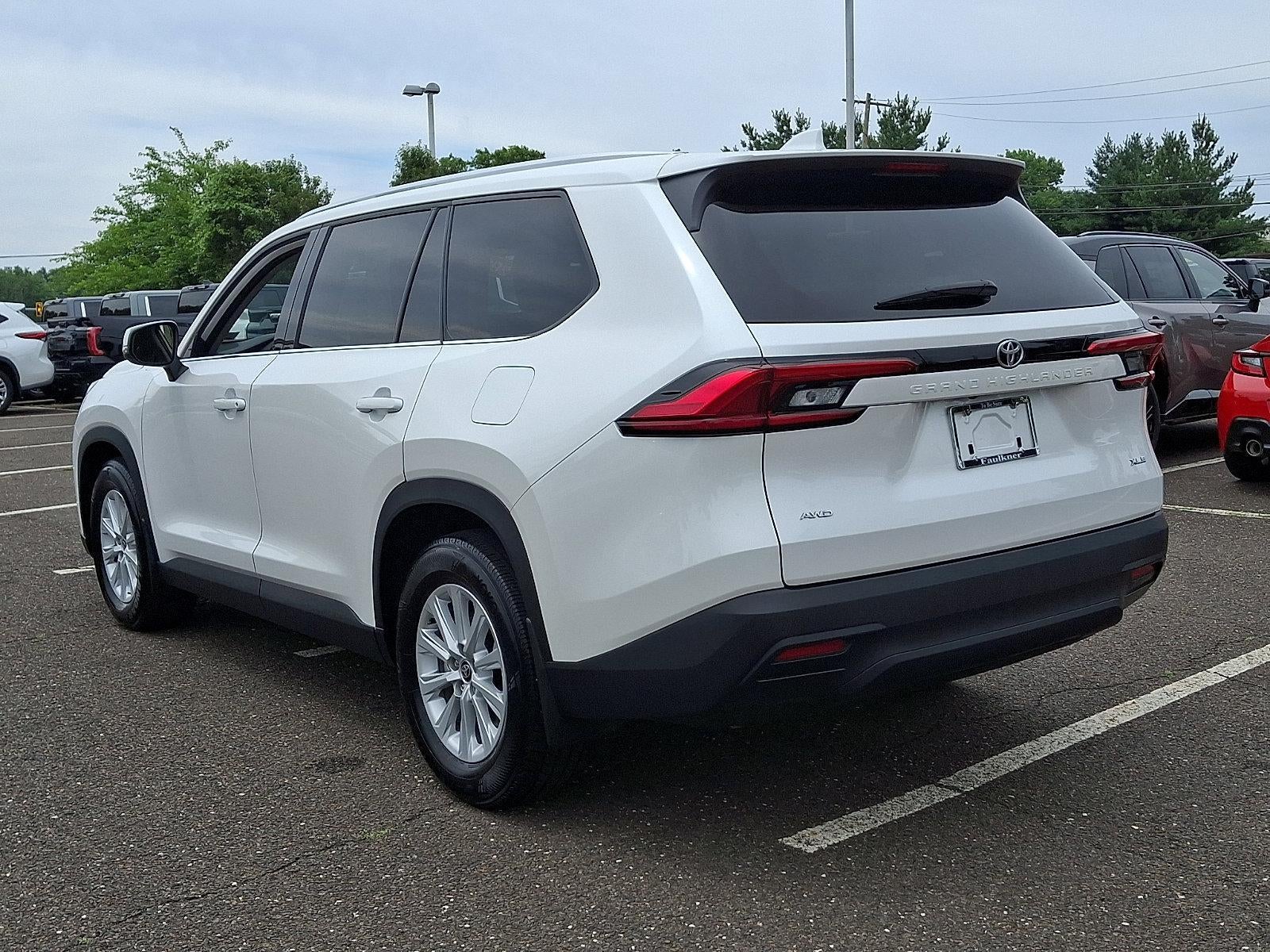 2024 Toyota Grand Highlander XLE AWD (Natl)