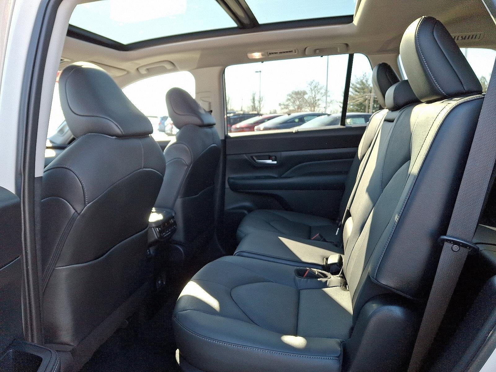 2024 Toyota Grand Highlander Limited AWD (Natl)