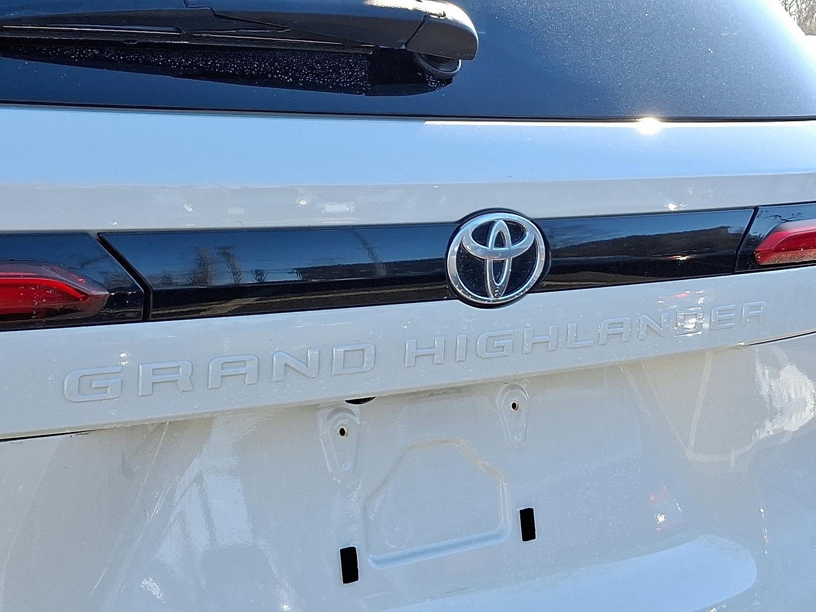 2024 Toyota Grand Highlander Limited AWD (Natl)