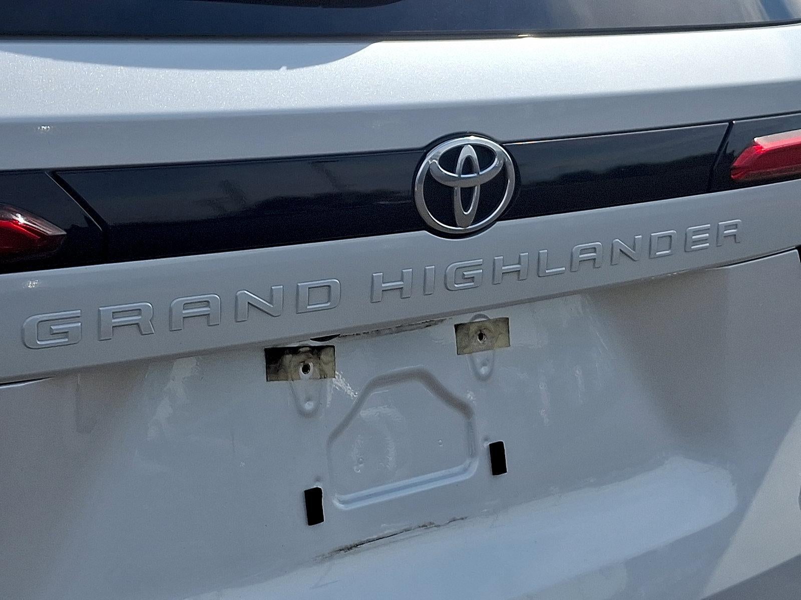 2024 Toyota Grand Highlander Limited AWD (Natl)