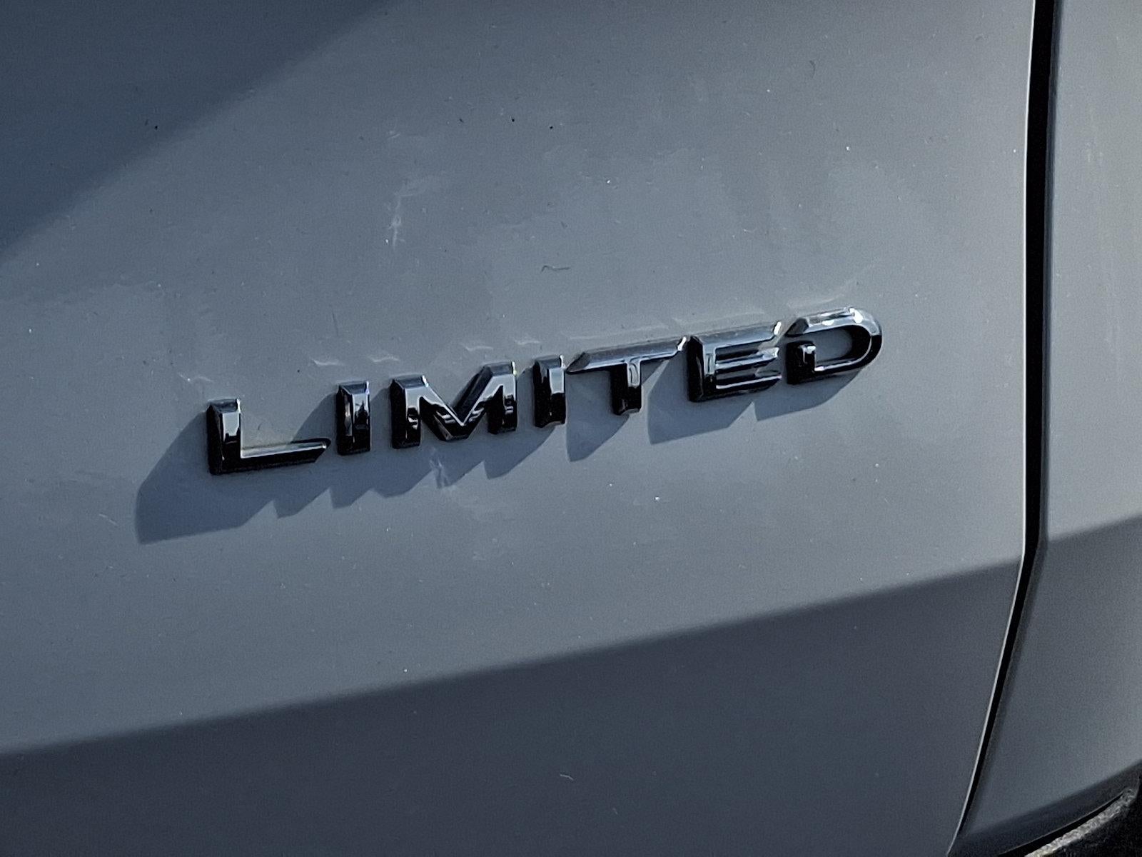 2024 Toyota Grand Highlander Limited AWD (Natl)