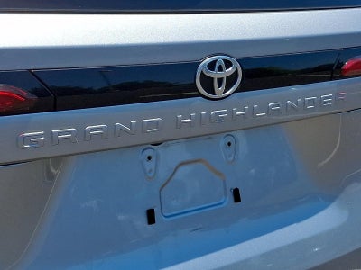 2024 Toyota Grand Highlander XLE AWD (Natl)