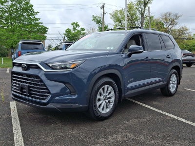 2026 Toyota Grand Highlander XLE AWD (Natl)
