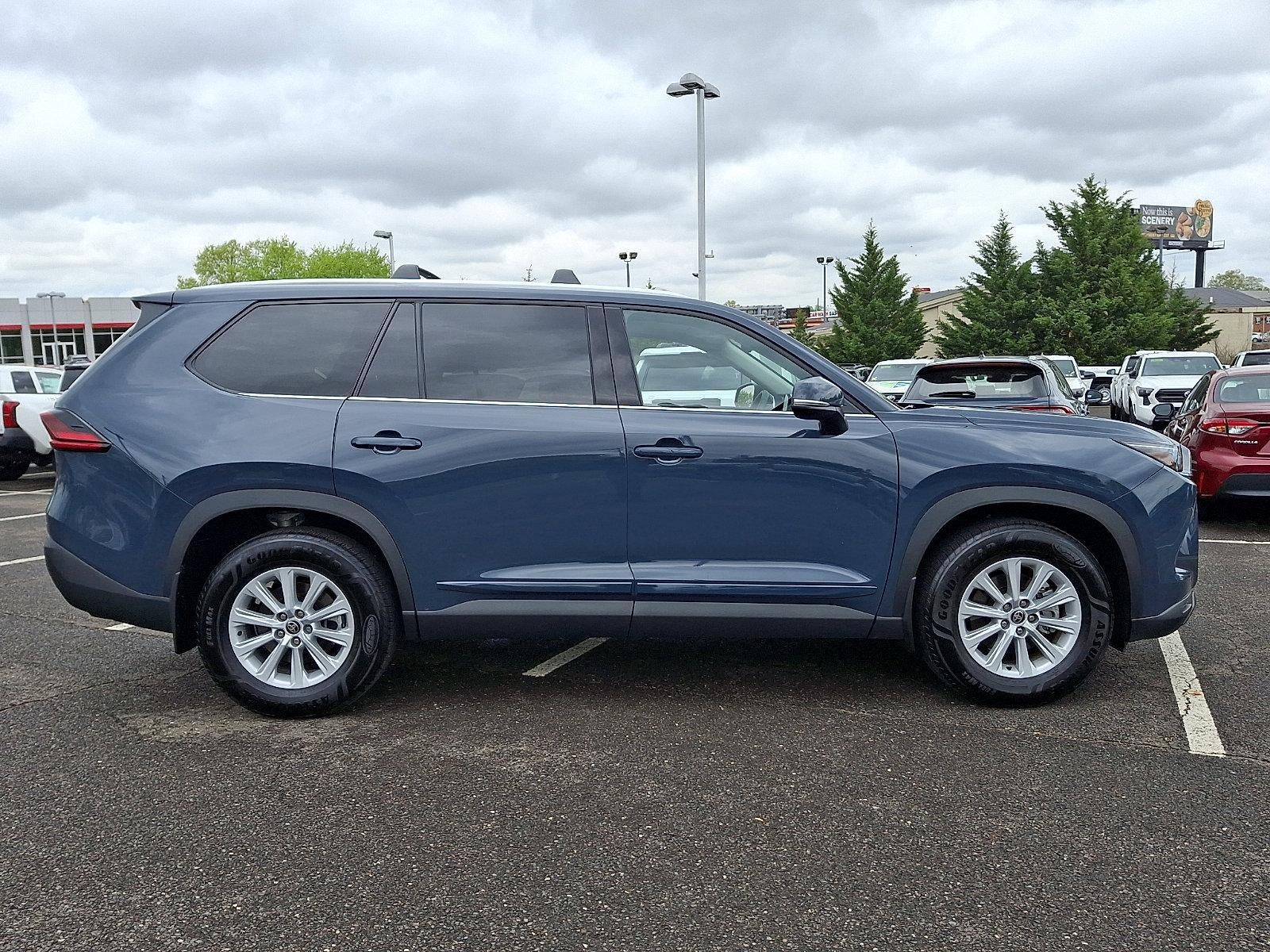 2026 Toyota Grand Highlander XLE AWD (Natl)