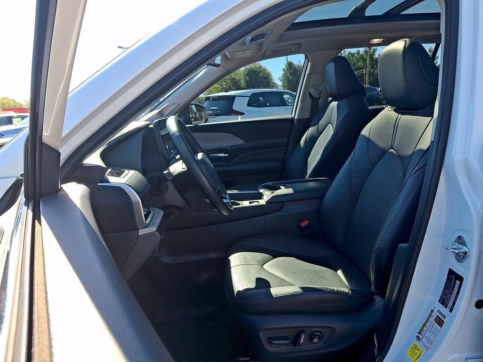 2024 Toyota Grand Highlander Limited AWD (Natl)