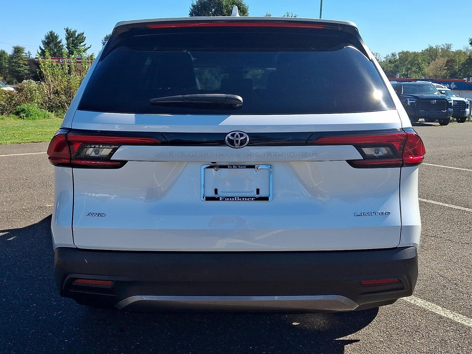 2024 Toyota Grand Highlander Limited AWD (Natl)