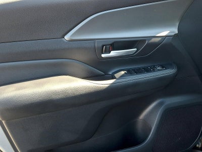 2025 Toyota Grand Highlander LE AWD (Natl)