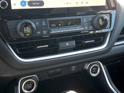 2025 Toyota Grand Highlander LE AWD (Natl)