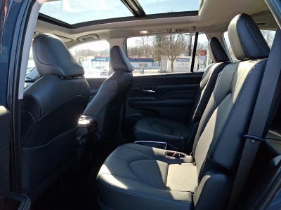 2025 Toyota Grand Highlander XLE AWD (Natl)