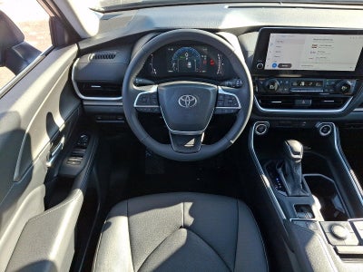 2025 Toyota Grand Highlander XLE AWD (Natl)
