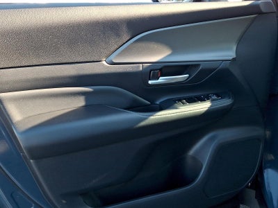 2025 Toyota Grand Highlander XLE AWD (Natl)