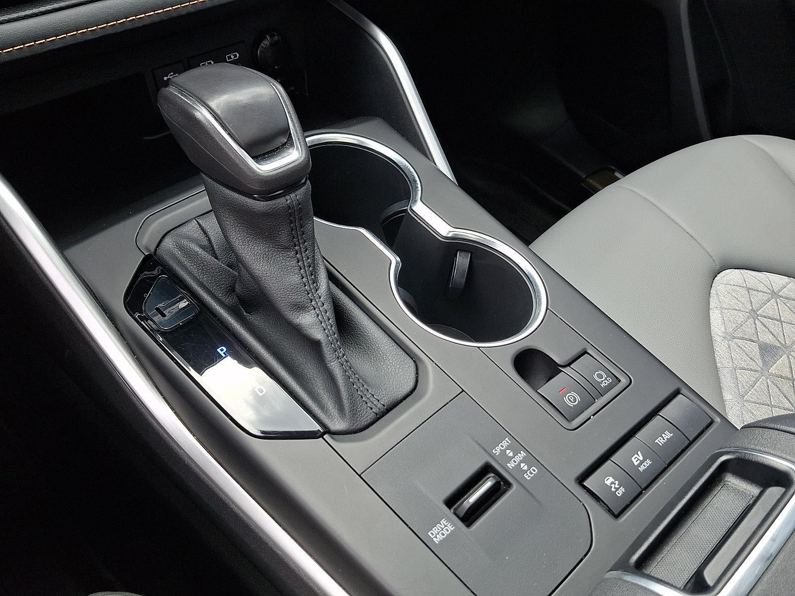 2022 Toyota Highlander Hybrid Bronze Edition AWD (Natl)