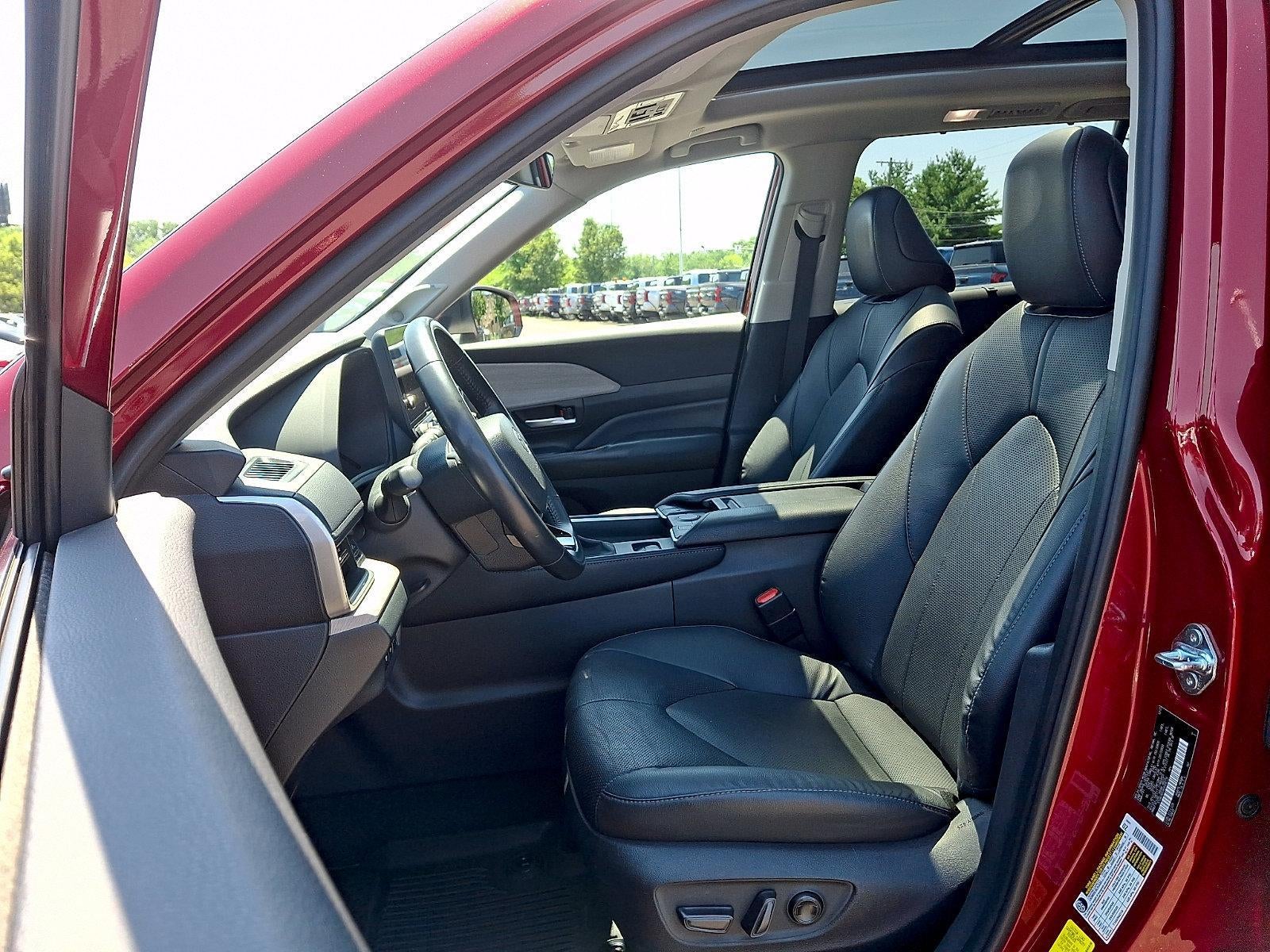 2024 Toyota Grand Highlander Hybrid Limited AWD (Natl)