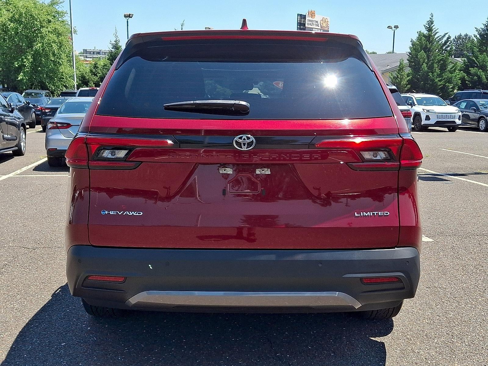 2024 Toyota Grand Highlander Hybrid Limited AWD (Natl)