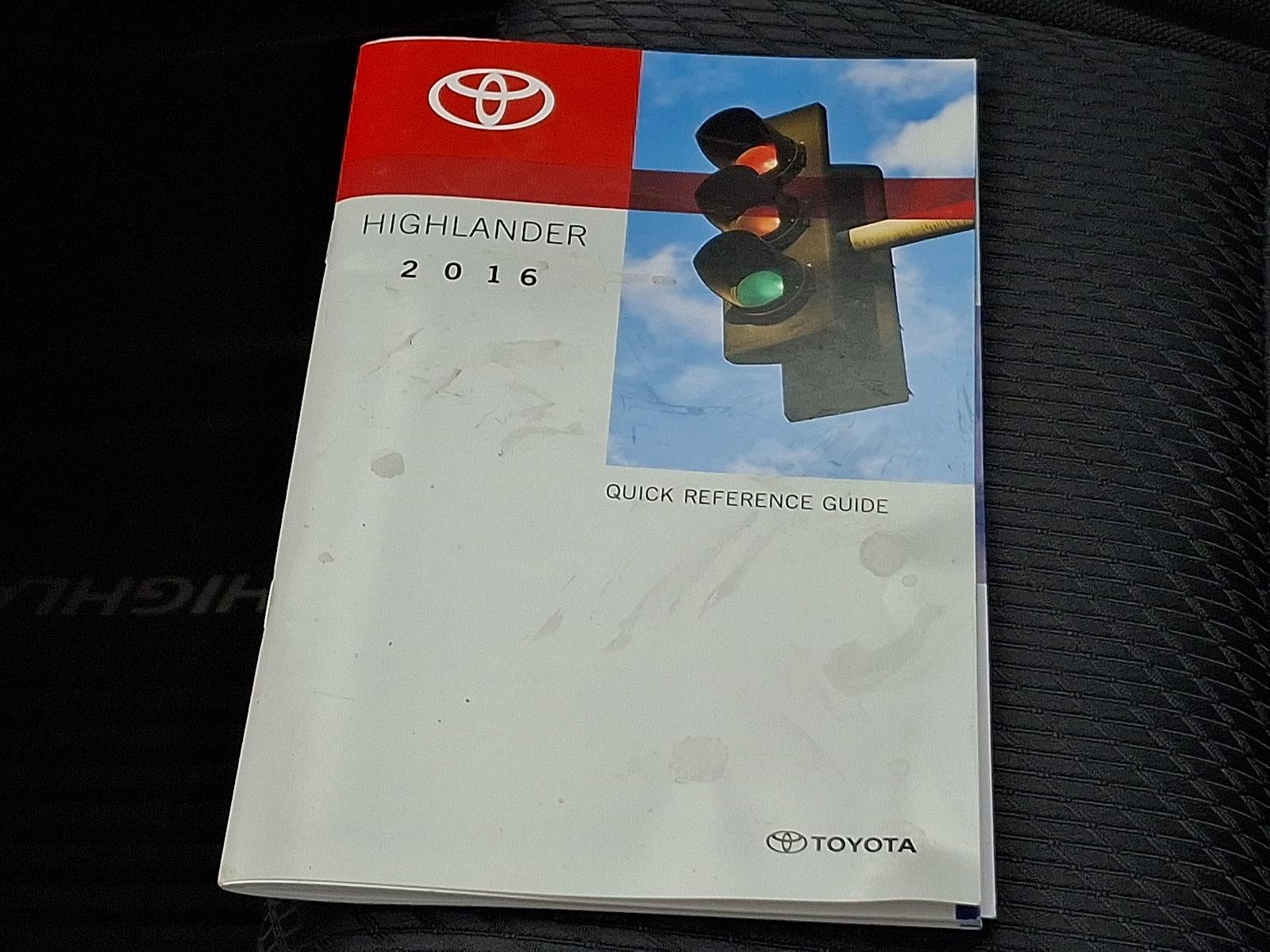 2016 Toyota Highlander AWD 4dr V6 LE (Natl)