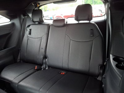 2026 Toyota Sienna Woodland Edition AWD 7-Passenger (Natl)