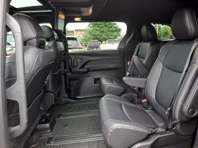 2026 Toyota Sienna Woodland Edition AWD 7-Passenger (Natl)