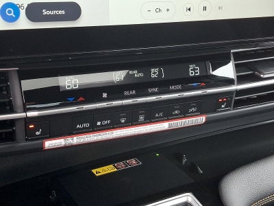 2026 Toyota Sienna Woodland Edition AWD 7-Passenger (Natl)