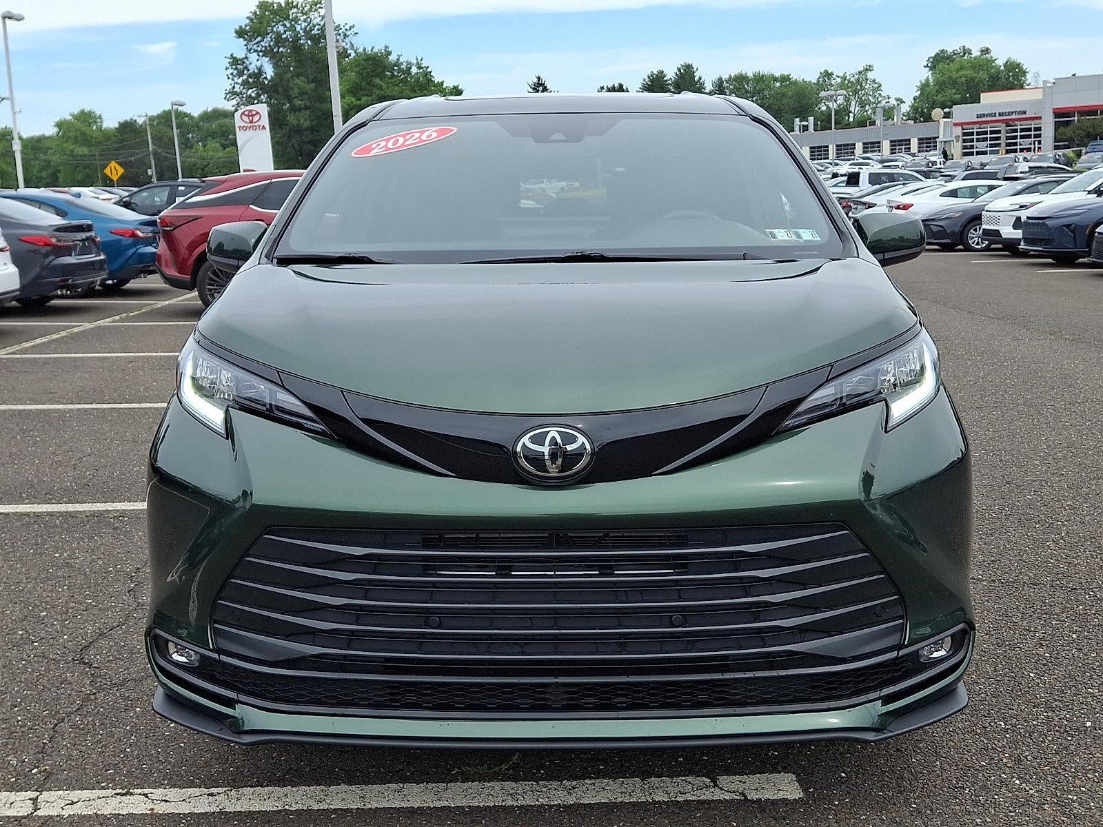 2026 Toyota Sienna Woodland Edition AWD 7-Passenger (Natl)