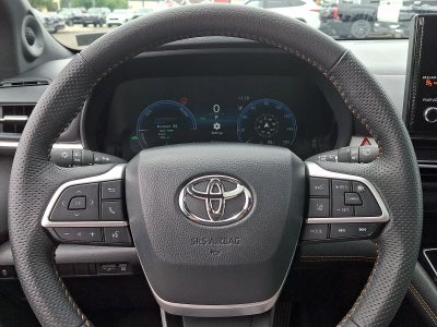 2026 Toyota Sienna Woodland Edition AWD 7-Passenger (Natl)
