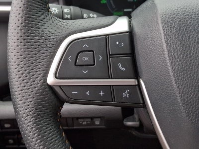 2026 Toyota Sienna Woodland Edition AWD 7-Passenger (Natl)