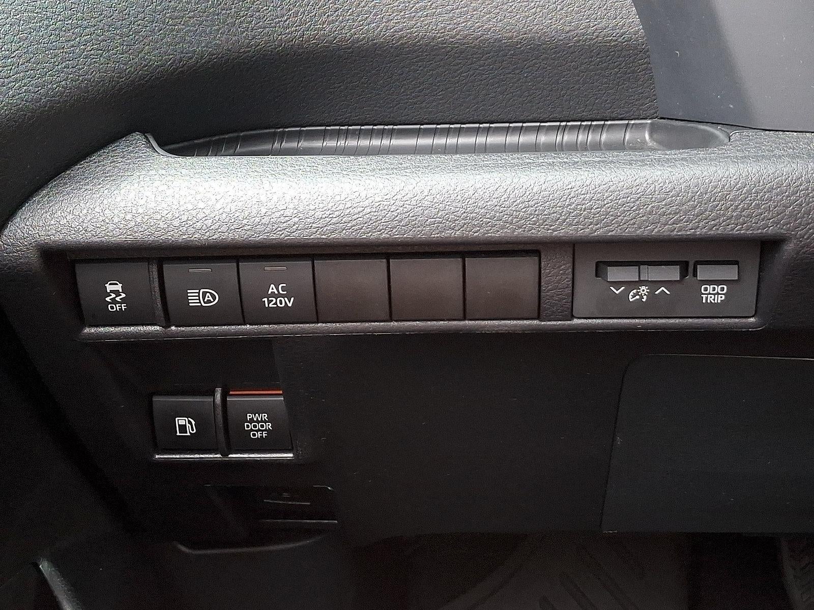 2026 Toyota Sienna Woodland Edition AWD 7-Passenger (Natl)