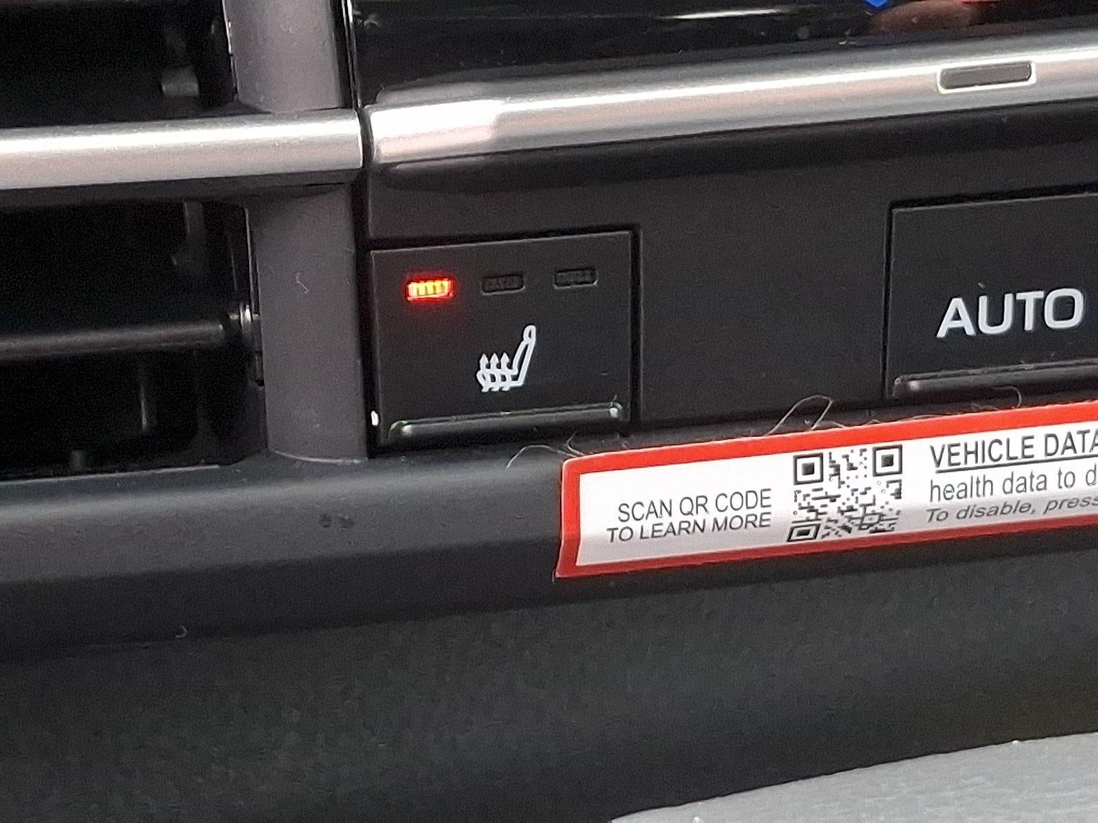 2026 Toyota Sienna Woodland Edition AWD 7-Passenger (Natl)