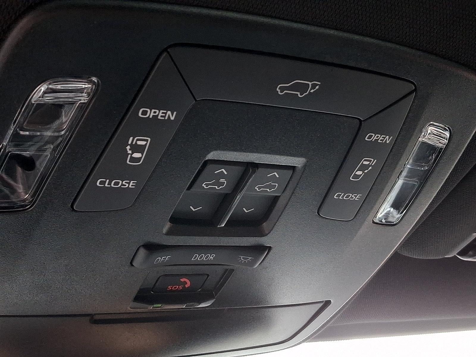 2026 Toyota Sienna Woodland Edition AWD 7-Passenger (Natl)