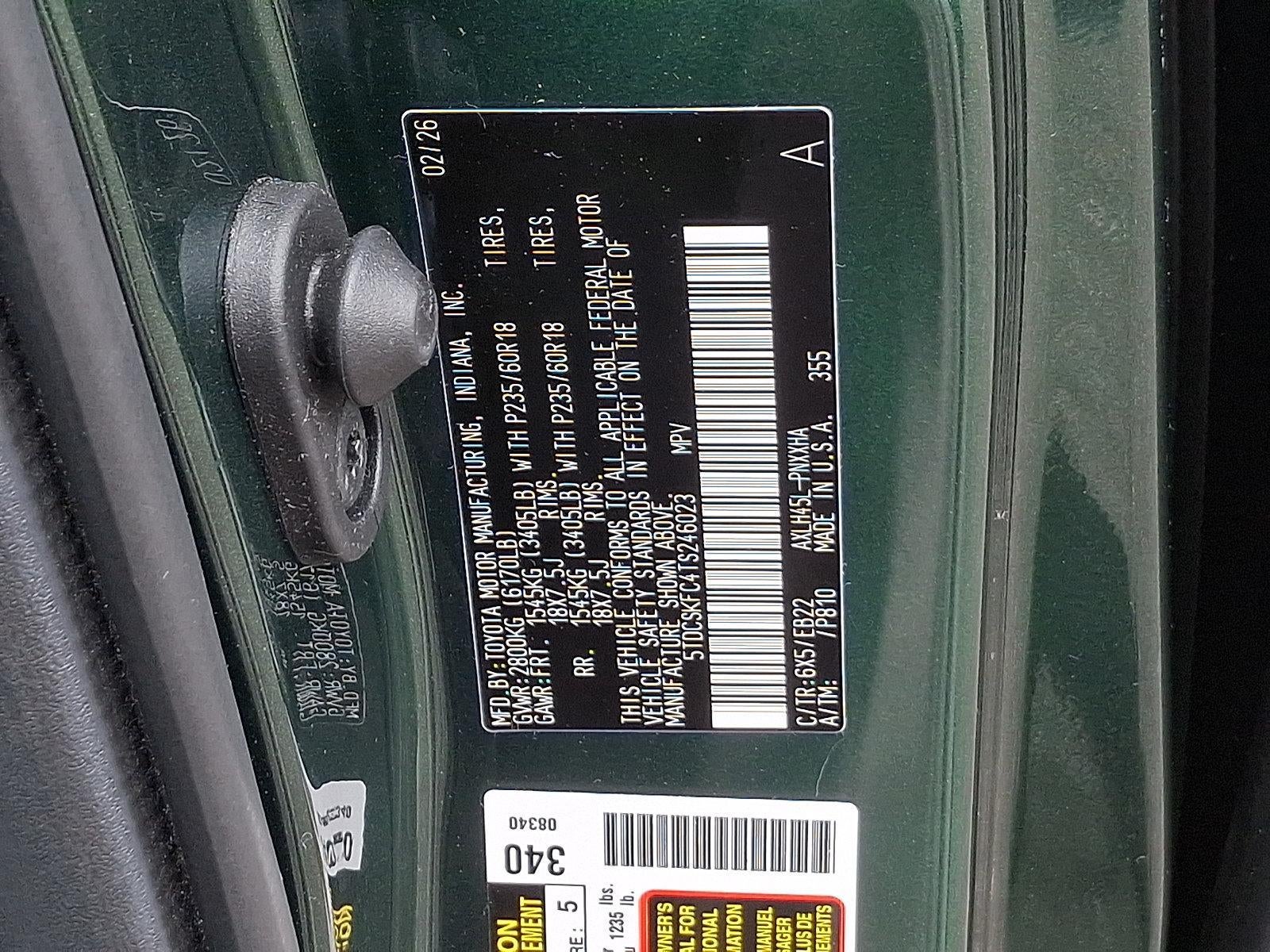 2026 Toyota Sienna Woodland Edition AWD 7-Passenger (Natl)