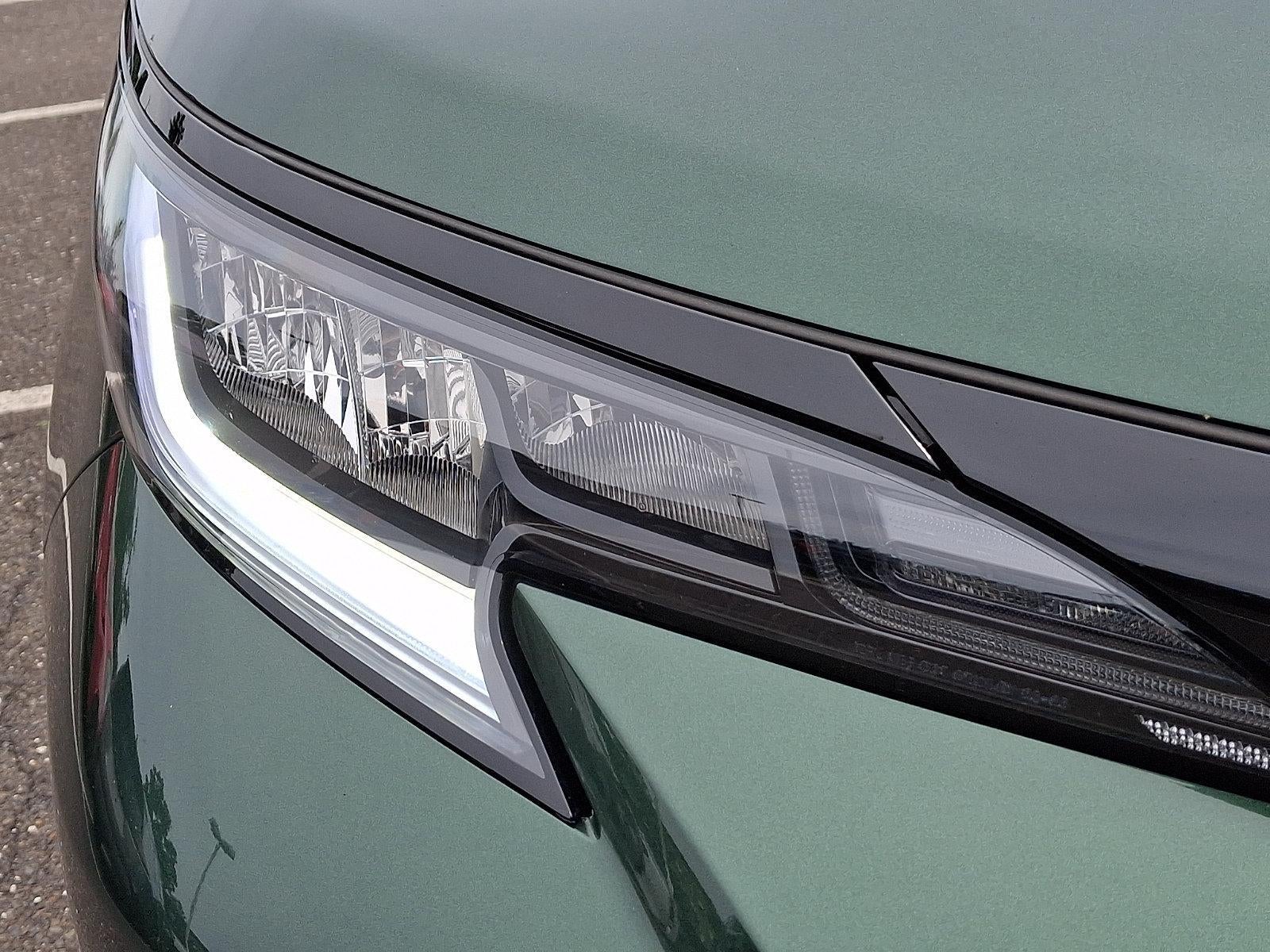 2026 Toyota Sienna Woodland Edition AWD 7-Passenger (Natl)