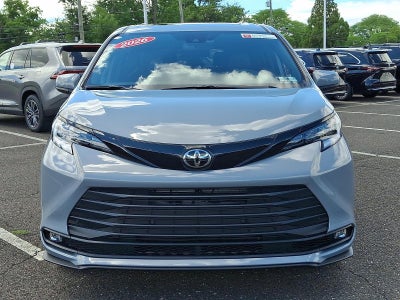 2026 Toyota Sienna Woodland Edition AWD 7-Passenger (Natl)