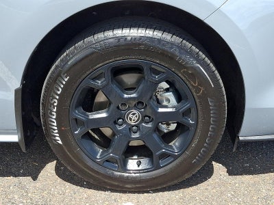 2026 Toyota Sienna Woodland Edition AWD 7-Passenger (Natl)