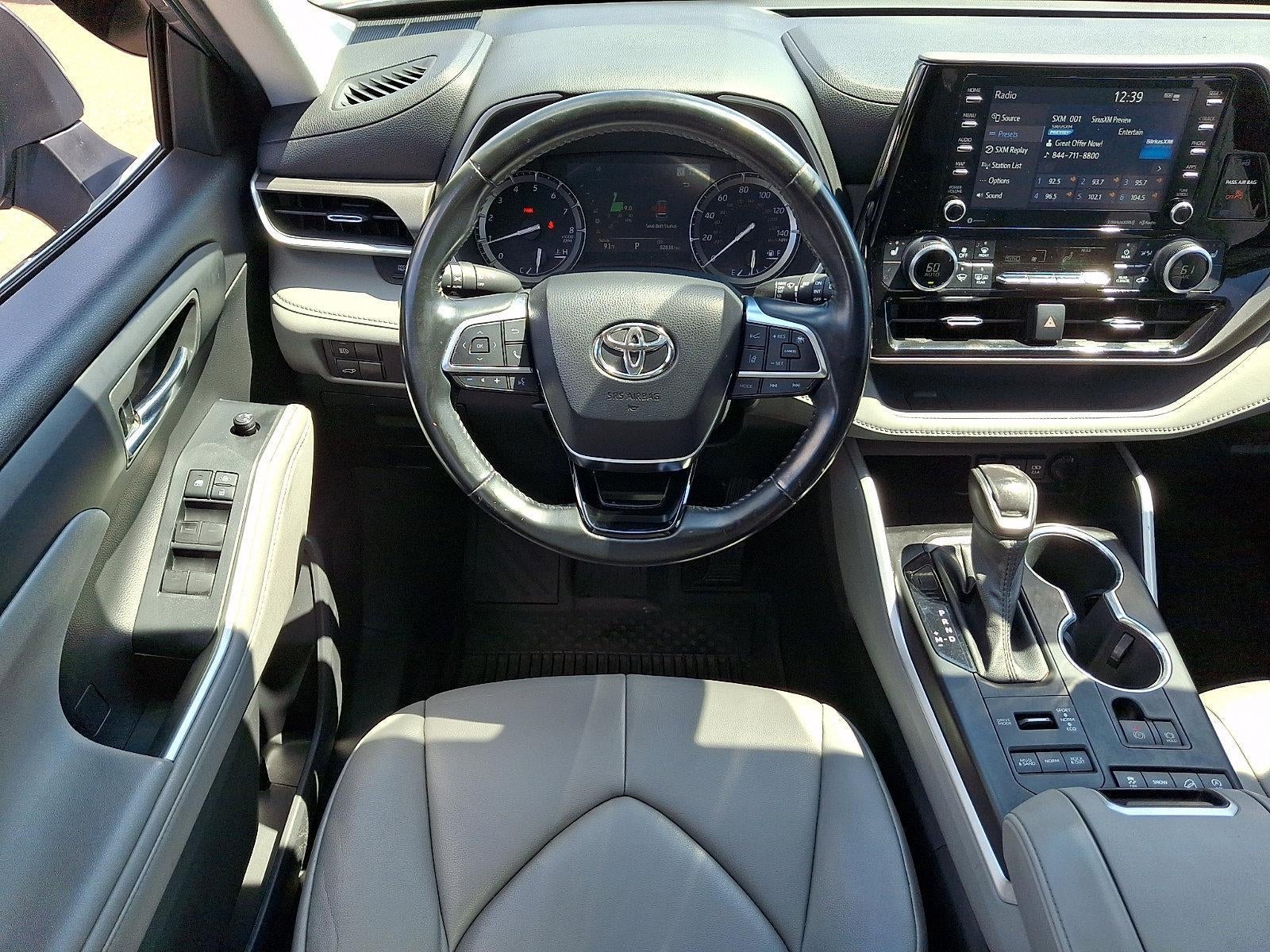 2021 Toyota Highlander XLE AWD (Natl)