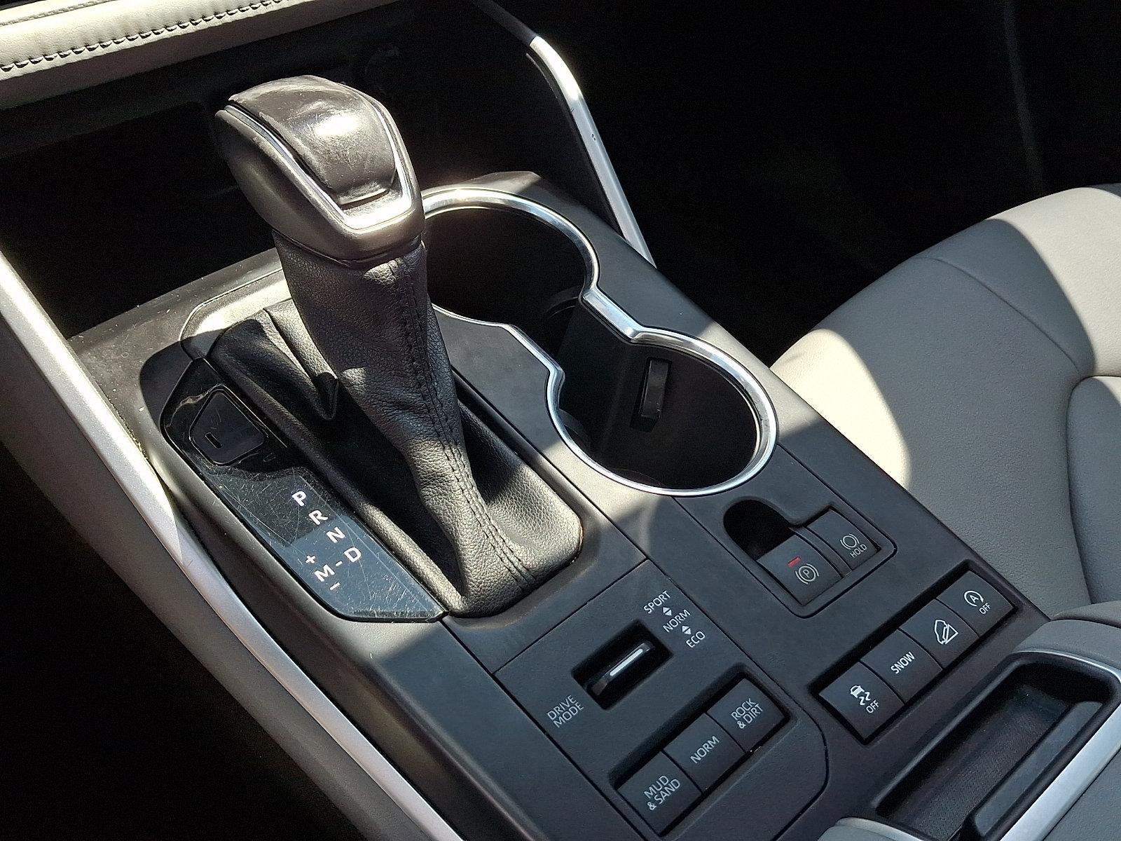 2021 Toyota Highlander XLE AWD (Natl)