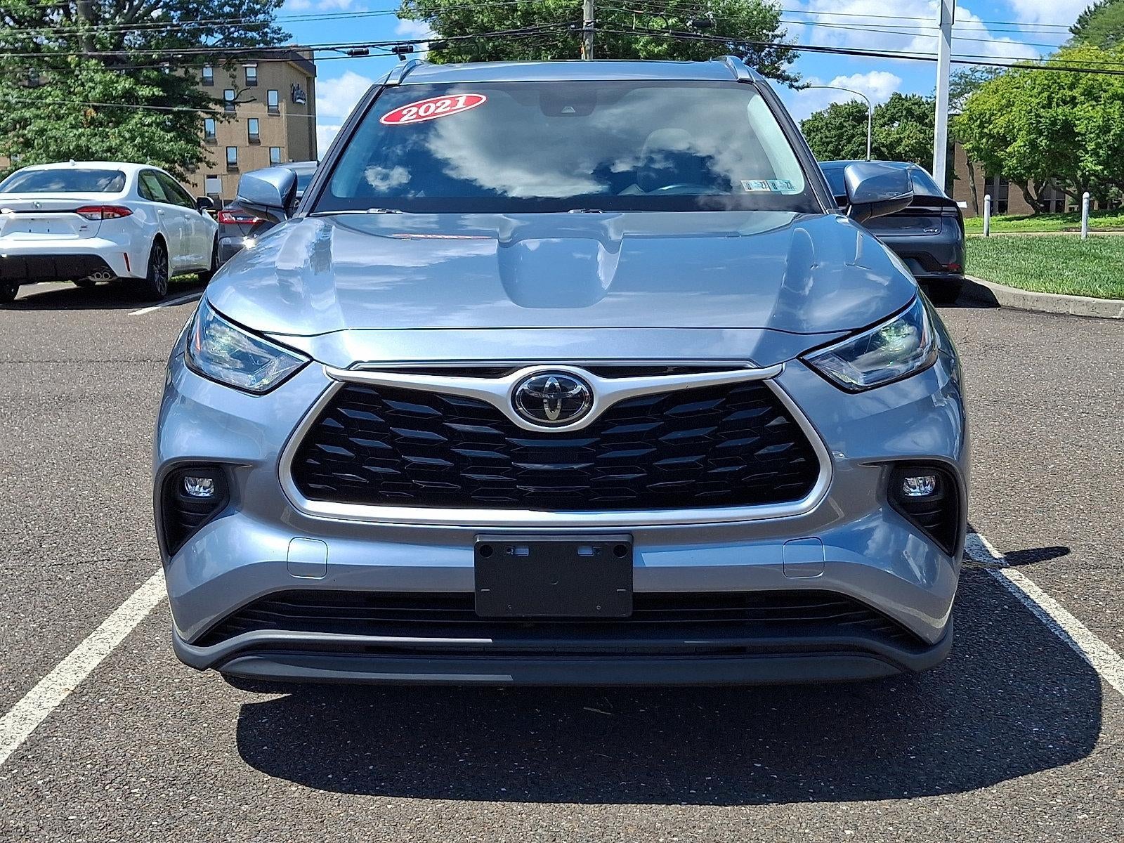 2021 Toyota Highlander XLE AWD (Natl)