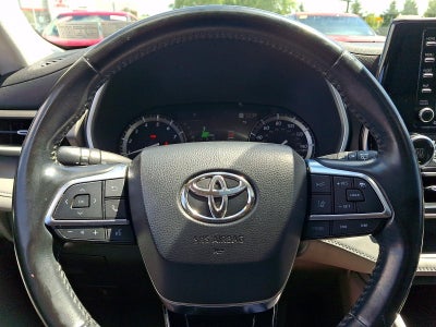 2021 Toyota Highlander XLE AWD (Natl)